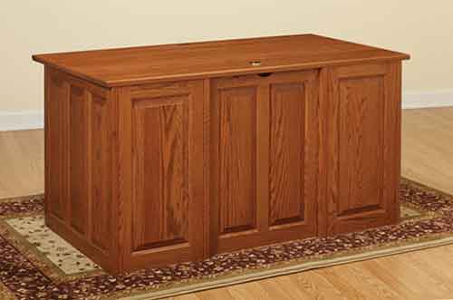 Tradtional Flat Top Desk with Raised Panel Back - Click Image to Close