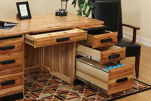 Traditional Flat Top Desk